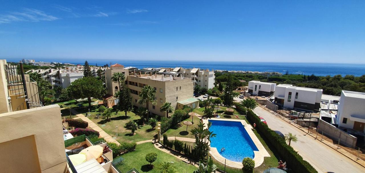 Apartmán Corner Sea View Penthouse With 95M² Terraces Marbella Exteriér fotografie